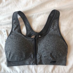 Marika sports bra